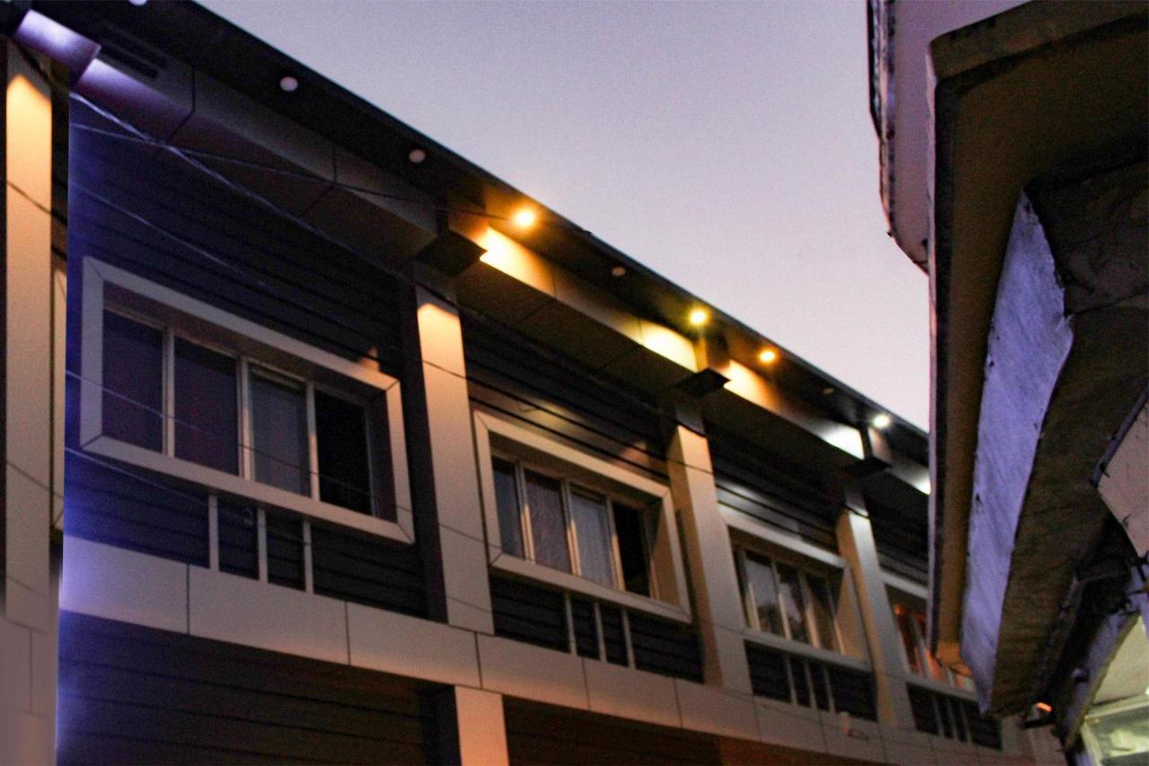 Oyo 2576 Hotel Piknik Mussoorie Kültér fotó